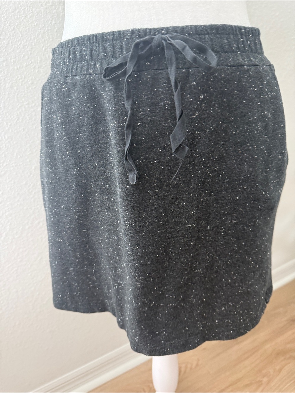 LOFT Charcoal Speckled Drawstring Mini Skirt